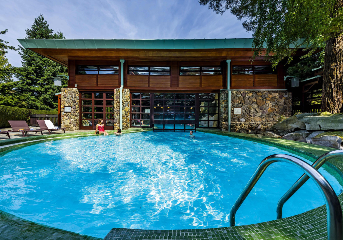 Sequoia Lodge - Disney Hotels 1