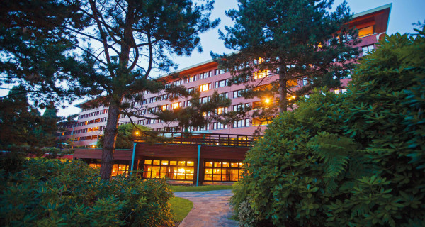 Disney Sequoia Lodge - Disney Hotels 